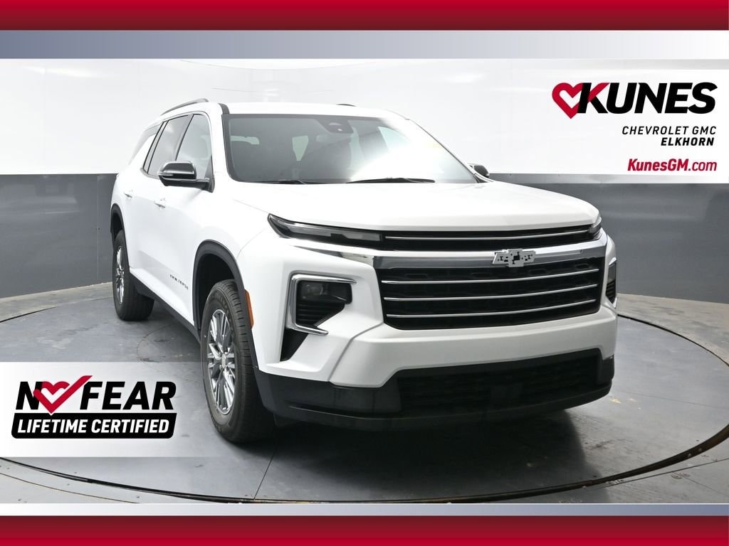 Used 2024 Chevrolet Traverse LT SUV