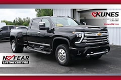 2026 Chevrolet Silverado 3500 HD High Country DRW Truck