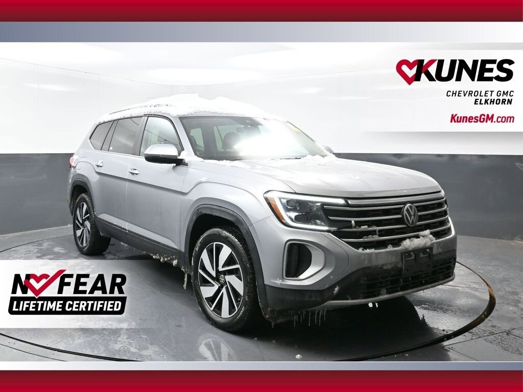Used 2025 Volkswagen Atlas 2.0T SE w/Technology