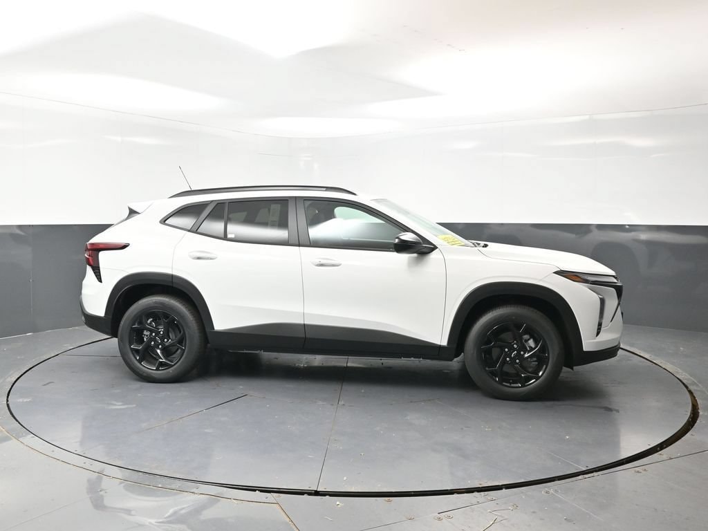 New 2026 Chevrolet Trax LT SUV