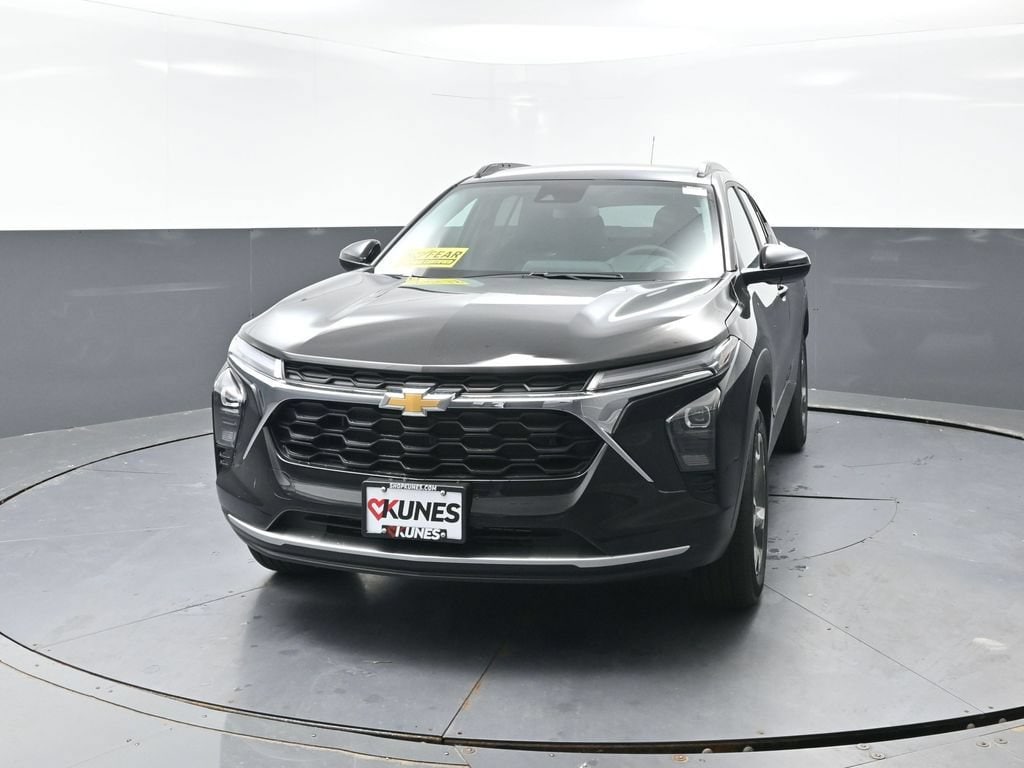 New 2026 Chevrolet Trax LT SUV