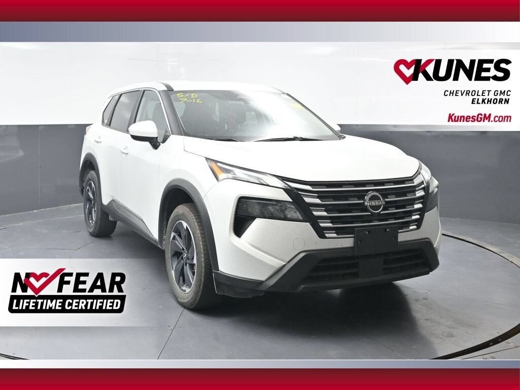Used 2025 Nissan Rogue SV