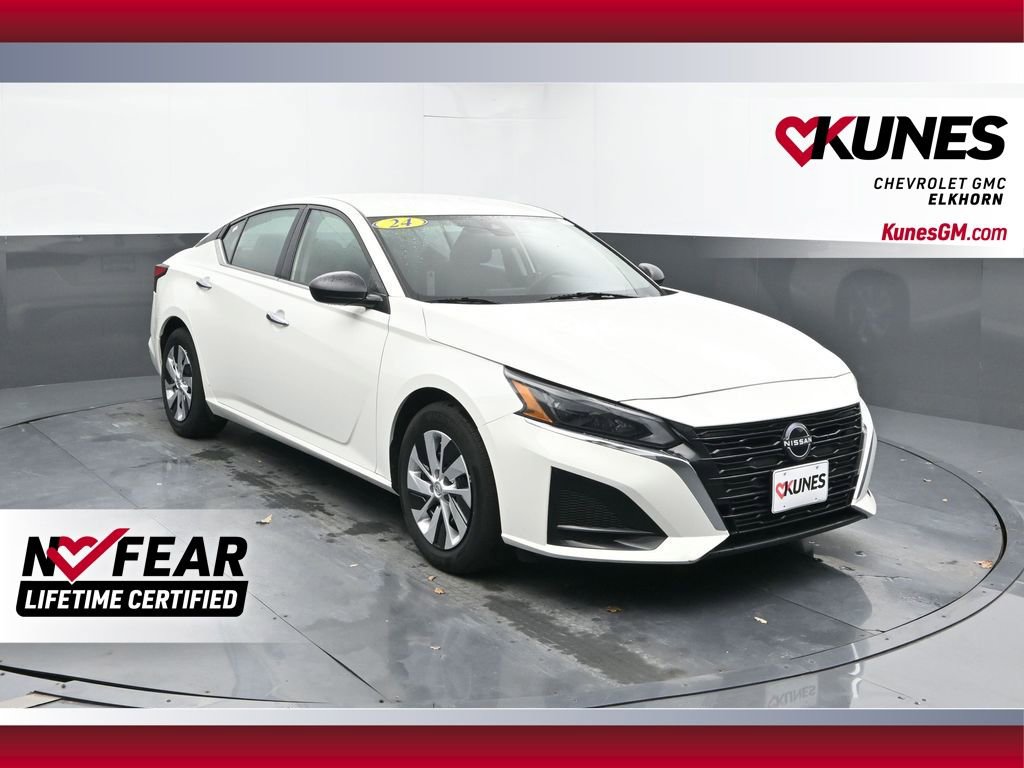 2024 Nissan Altima 2.5 S's photo