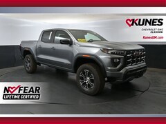 2025 GMC Canyon AT4 Truck