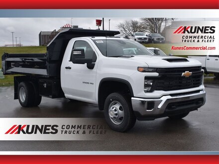 2024 Chevrolet Silverado 3500 HD Chassis Cab Work Truck Truck