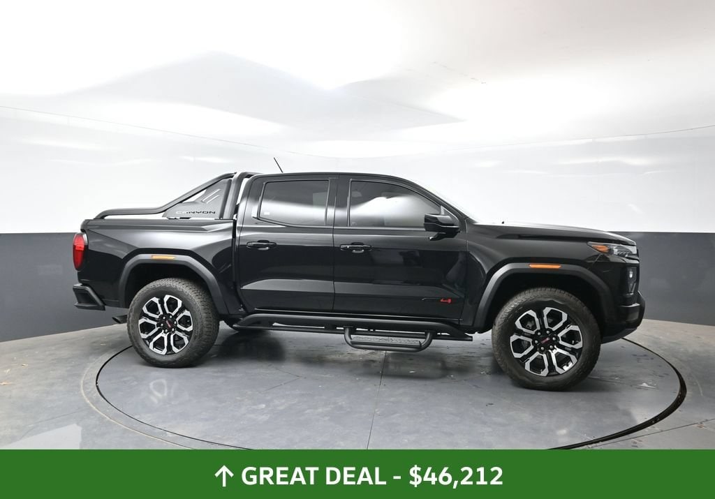 Used 2025 GMC Canyon AT4 Truck