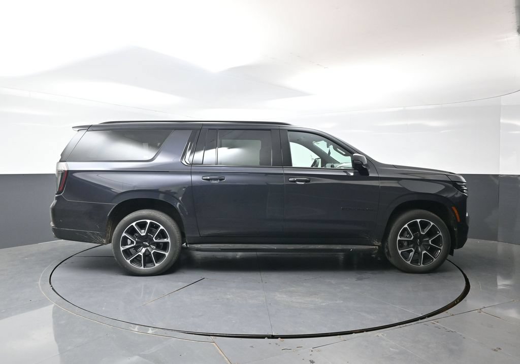 Used 2025 Chevrolet Suburban RST SUV