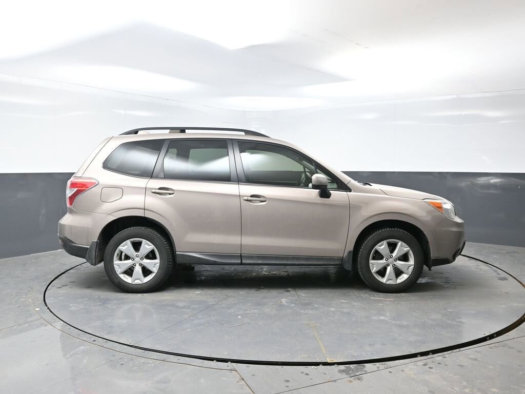 Used 2016 Subaru Forester 2.5i Premium