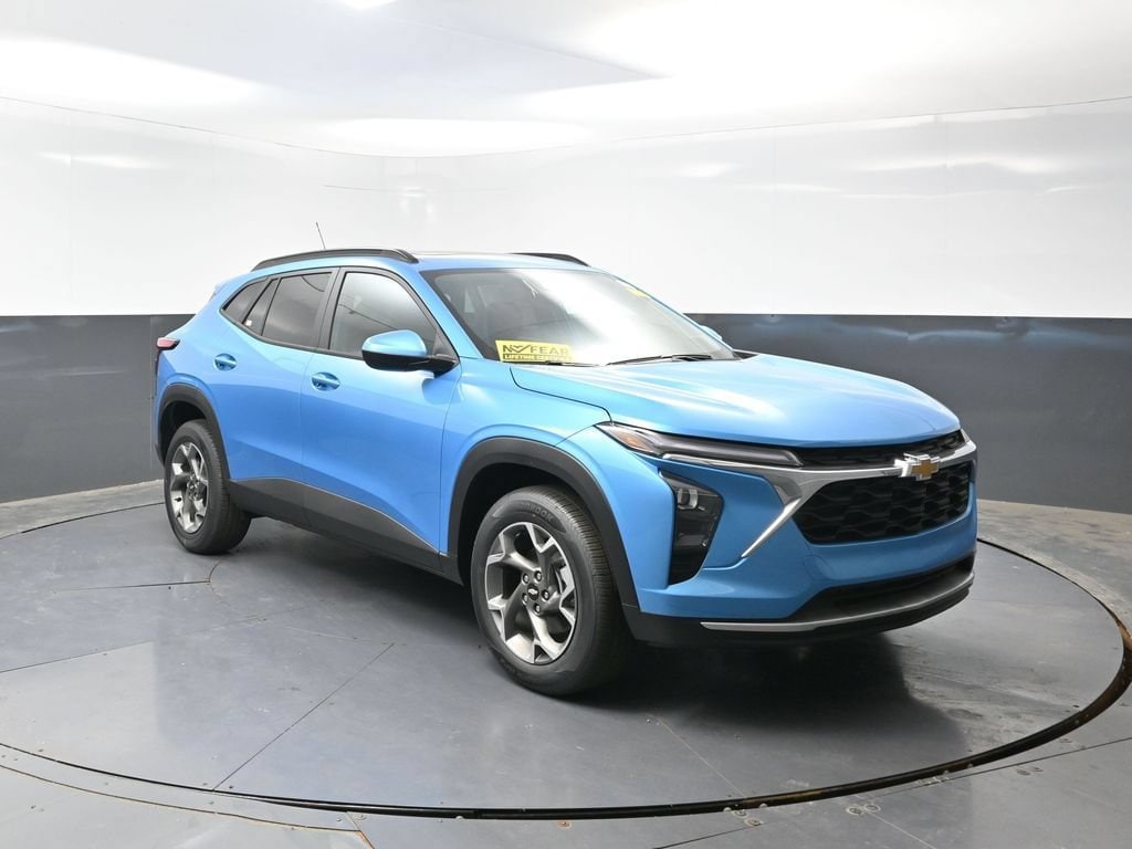 New 2026 Chevrolet Trax LT SUV