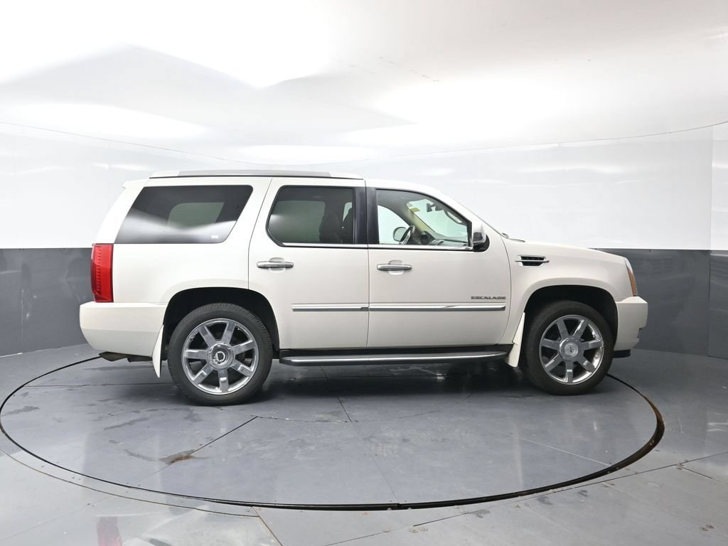 Used 2012 Cadillac Escalade Luxury with VIN 1GYS4BEF6CR122944 for sale in Elkhorn, WI