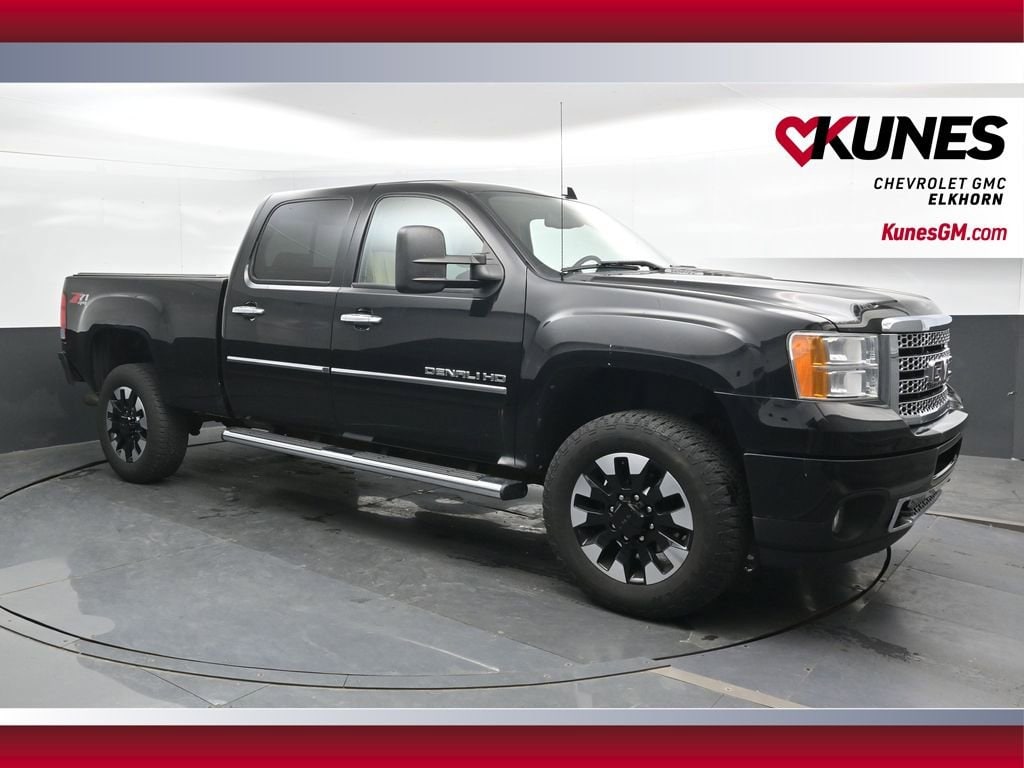Used 2011 GMC Sierra 2500 HD Denali Truck
