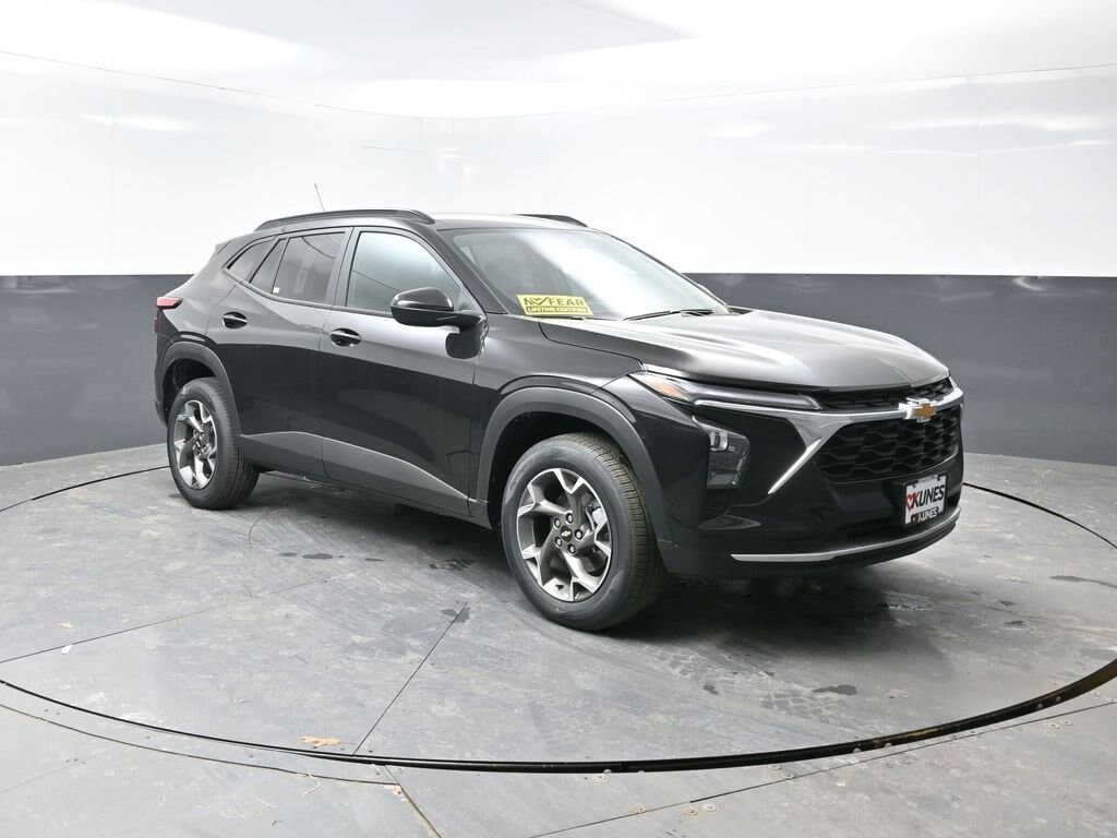 New 2026 Chevrolet Trax LT SUV