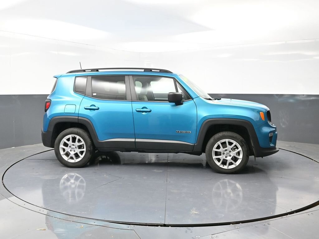 Used 2022 Jeep Renegade Latitude