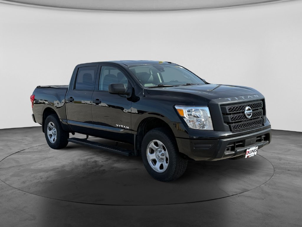  Nissan Titan
