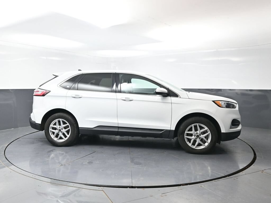 Used 2024 Ford Edge SEL