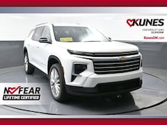 2026 Chevrolet Traverse LT SUV