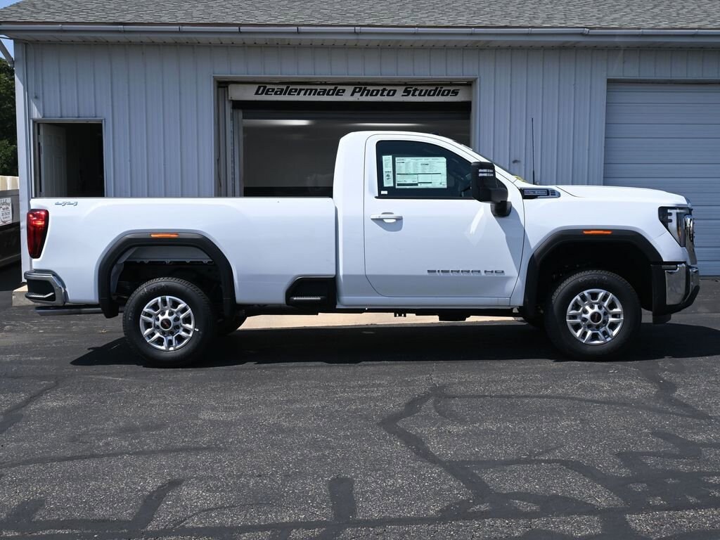 New 2025 GMC Sierra 2500 HD SLE Truck