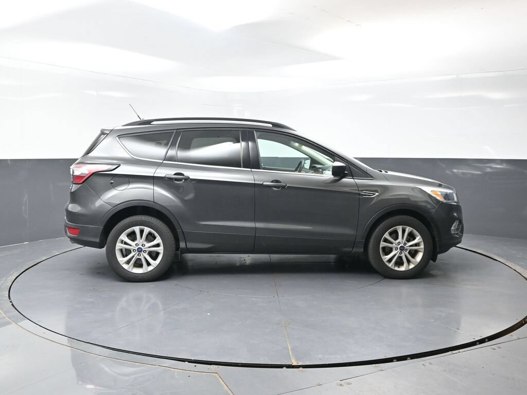 Used 2018 Ford Escape SE