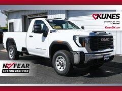 2025 GMC Sierra 3500 HD Pro Truck
