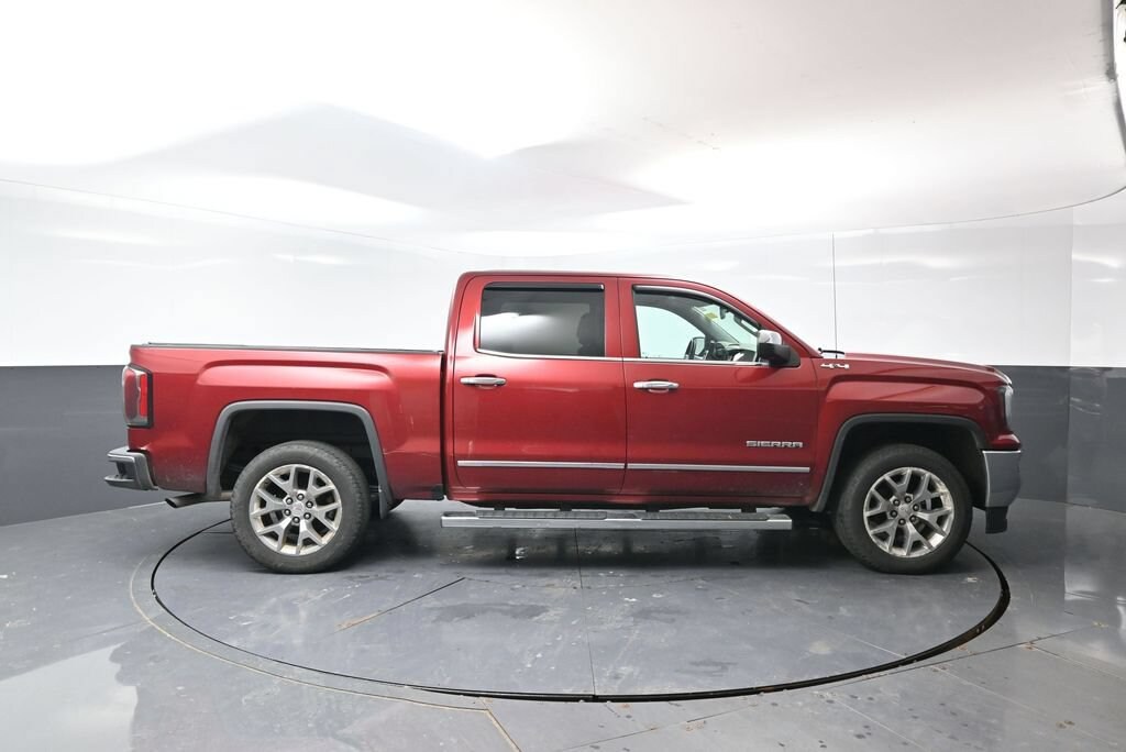 Used 2018 GMC Sierra 1500 SLT Truck