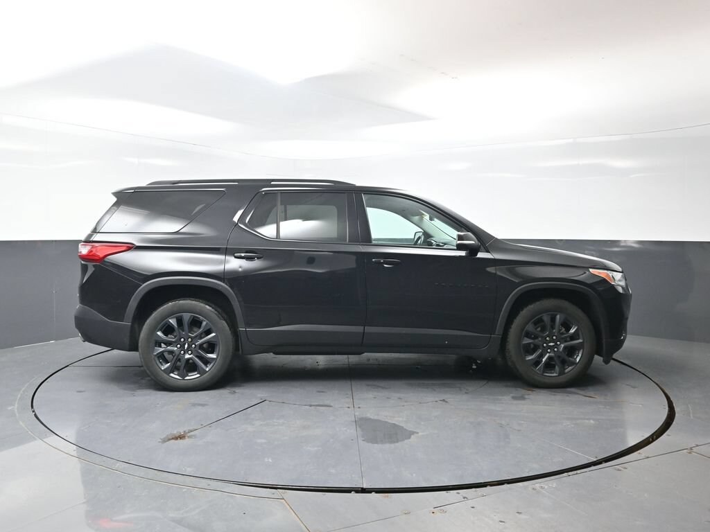 Used 2021 Chevrolet Traverse RS SUV