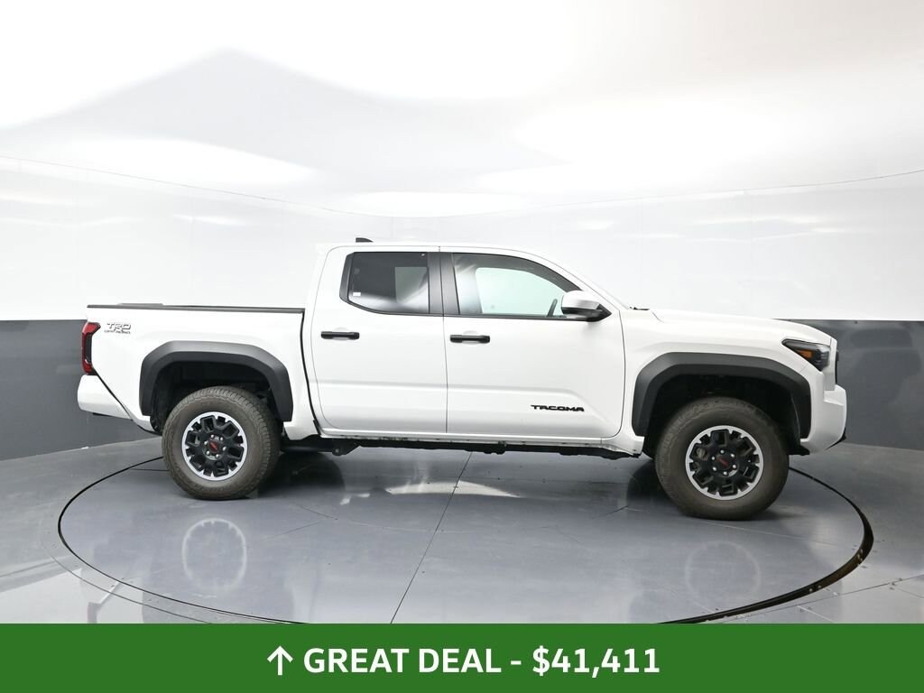 Used 2025 Toyota Tacoma 4WD SR