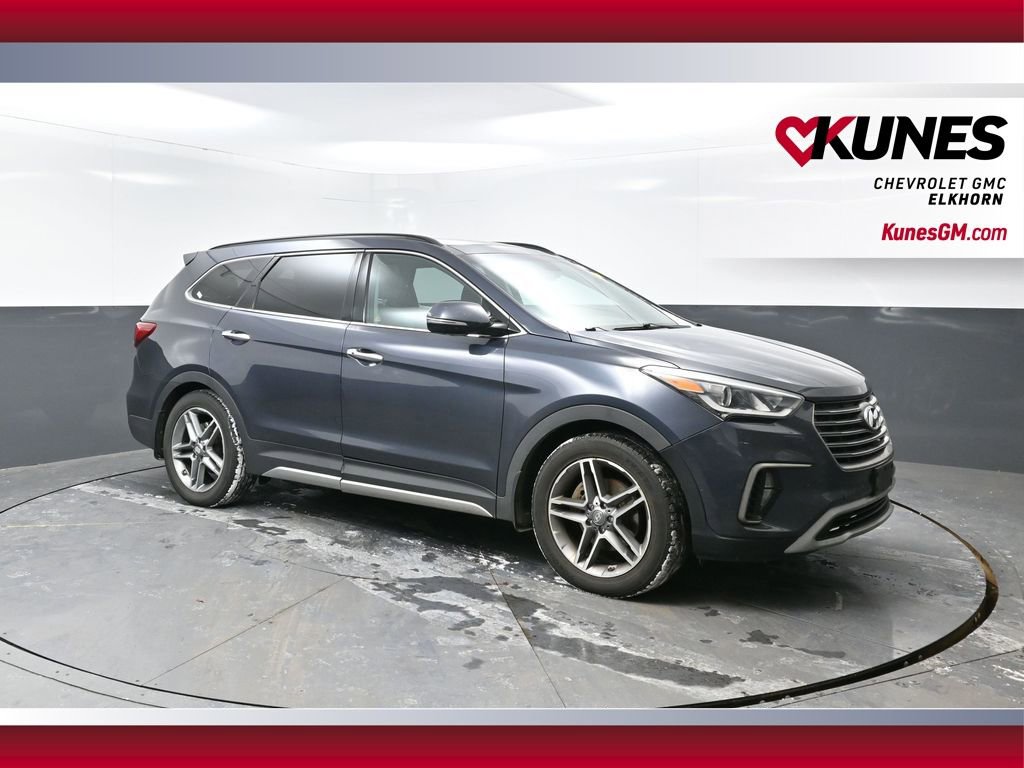 2017 Hyundai Santa Fe Limited Ultimate's photo