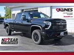 2025 Chevrolet Silverado 3500 HD LT Truck