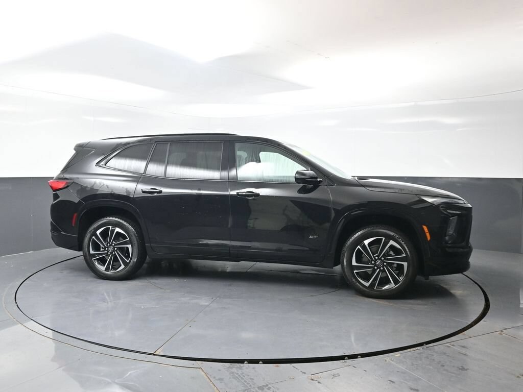 Used 2025 Buick Enclave Sport Touring SUV