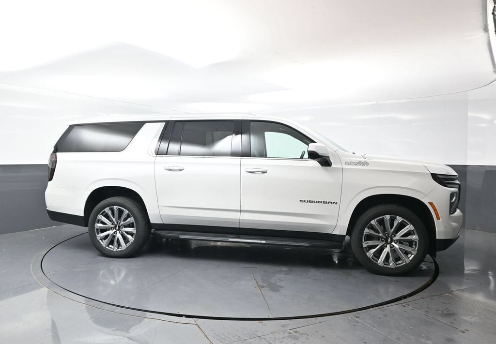 Used 2025 Chevrolet Suburban High Country SUV