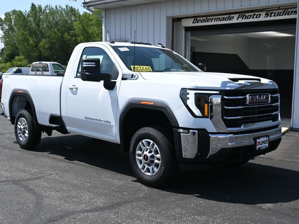 New 2025 GMC Sierra 2500 HD SLE Truck