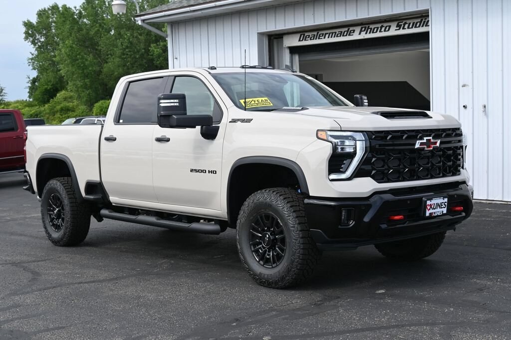 New 2026 Chevrolet Silverado 2500 HD ZR2 Truck
