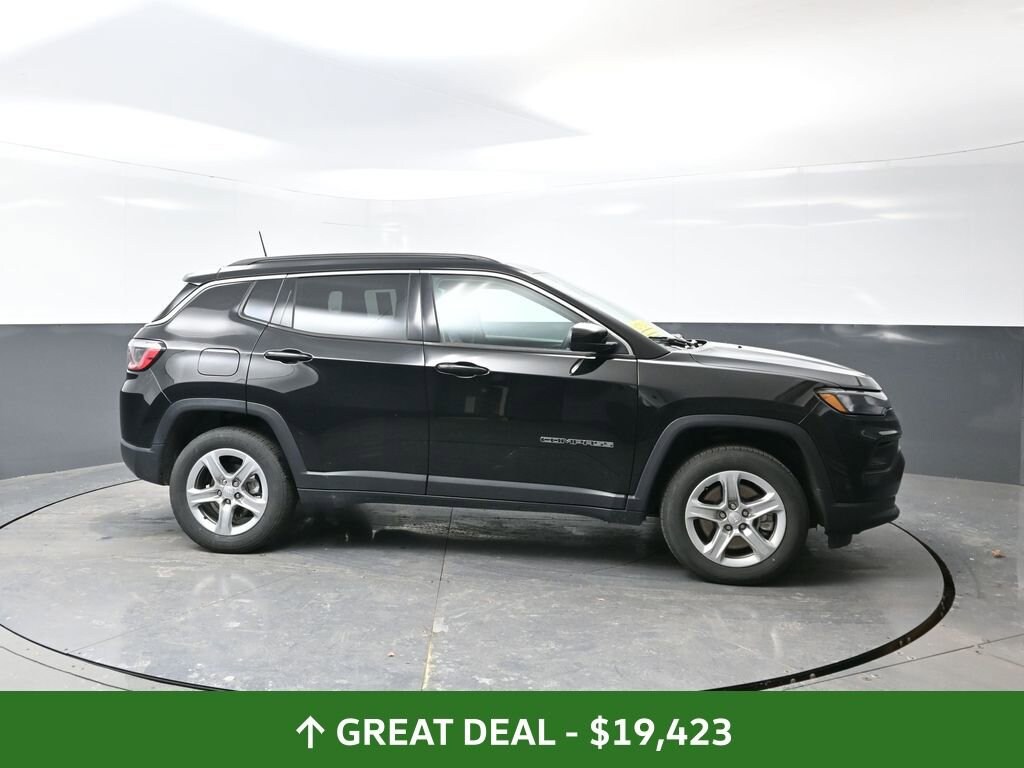 Used 2024 Jeep Compass Latitude