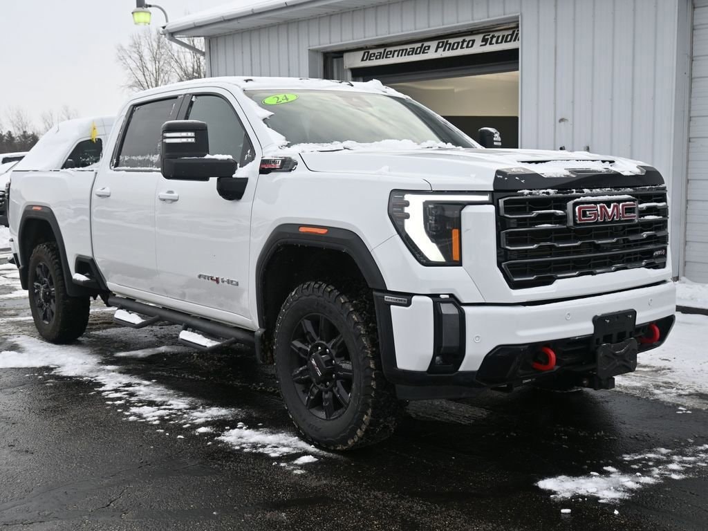 Used 2024 GMC Sierra 2500 HD AT4 Truck