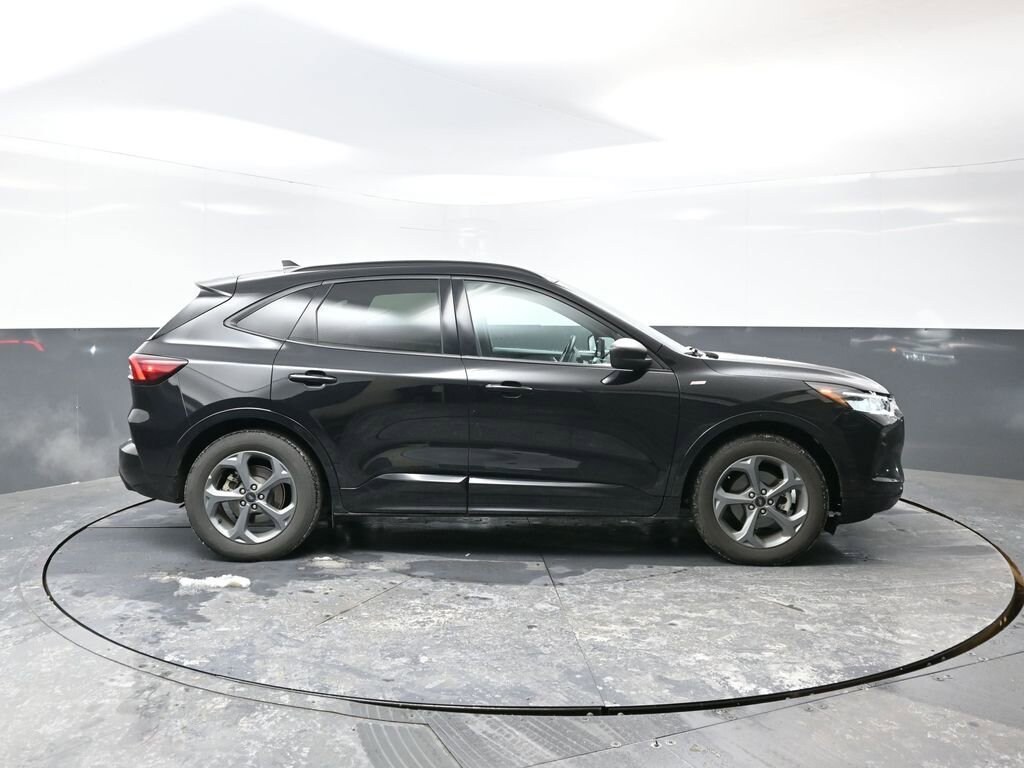 Used 2024 Ford Escape ST-Line