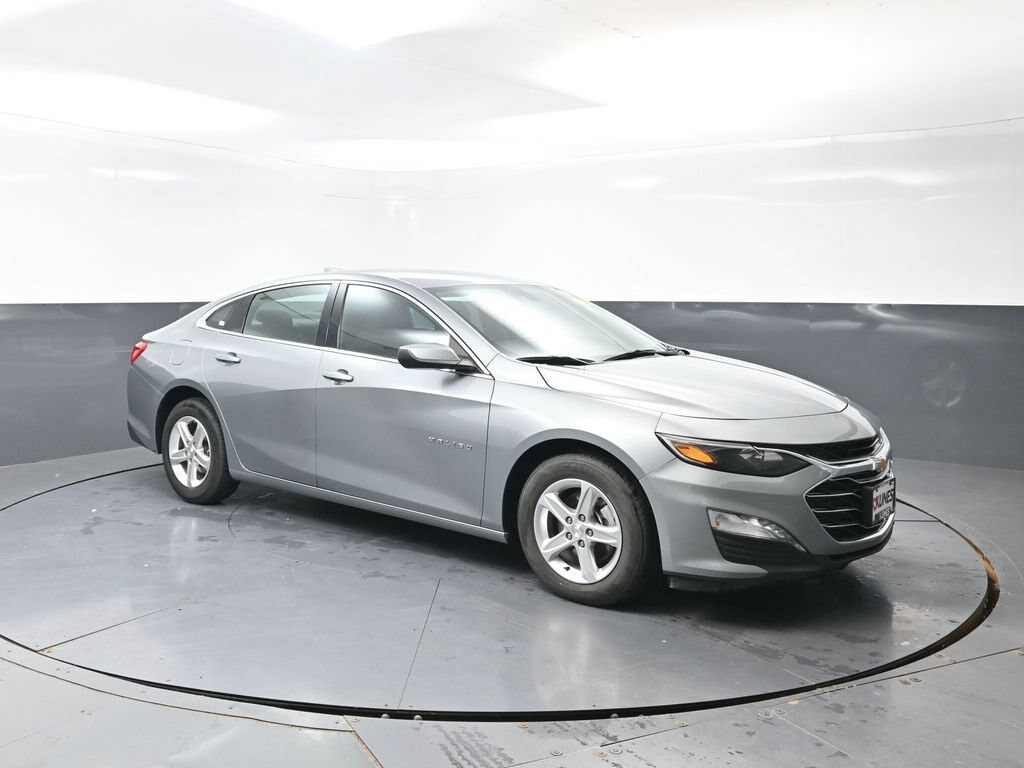 Used 2024 Chevrolet Malibu 1LT Car