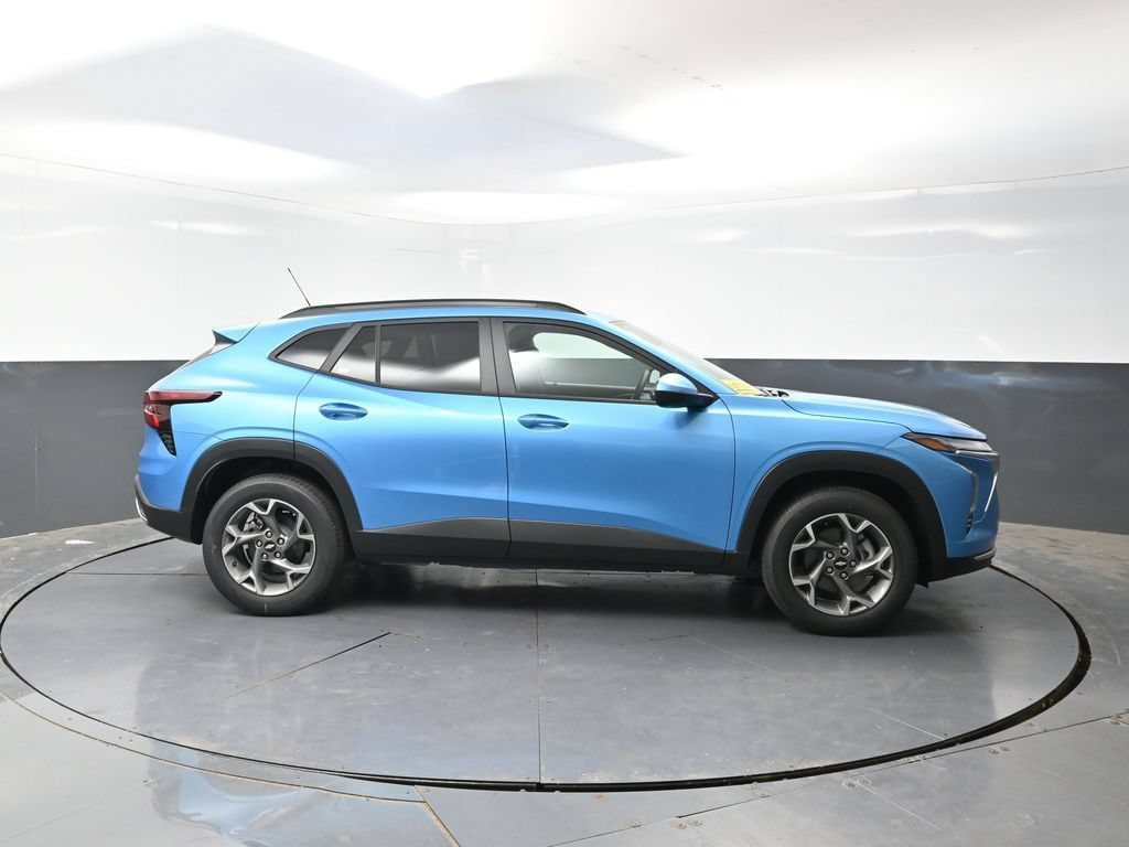 New 2026 Chevrolet Trax LT SUV