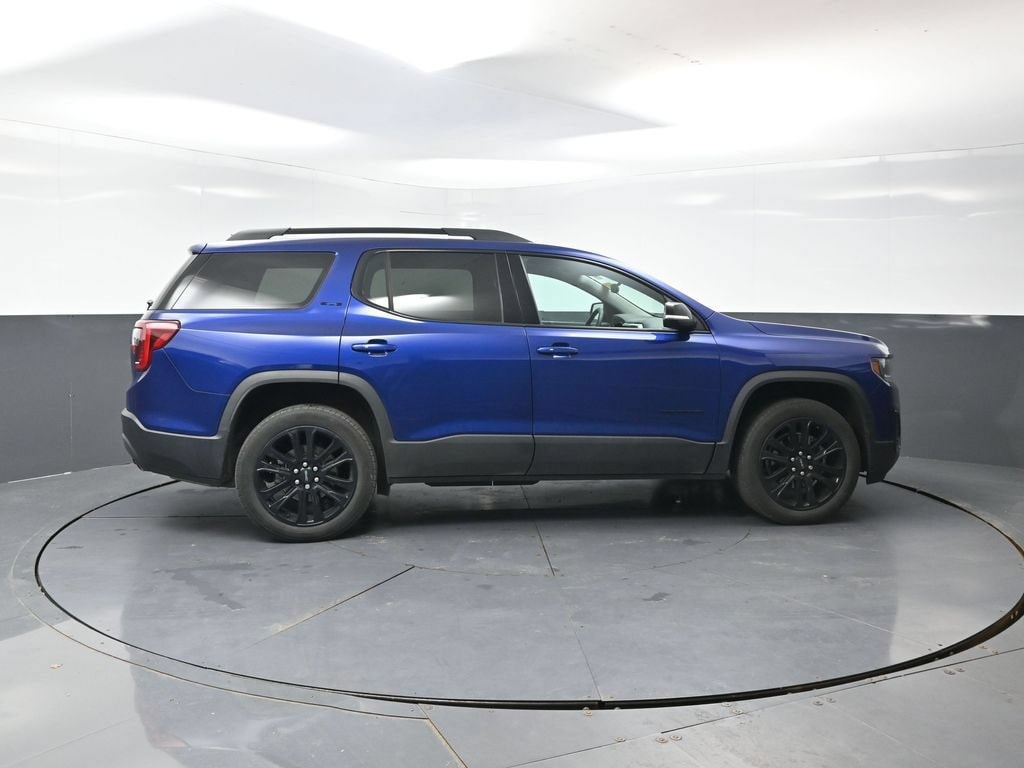 Used 2023 GMC Acadia SLE SUV