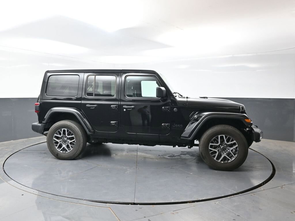Used 2025 Jeep Wrangler Sahara