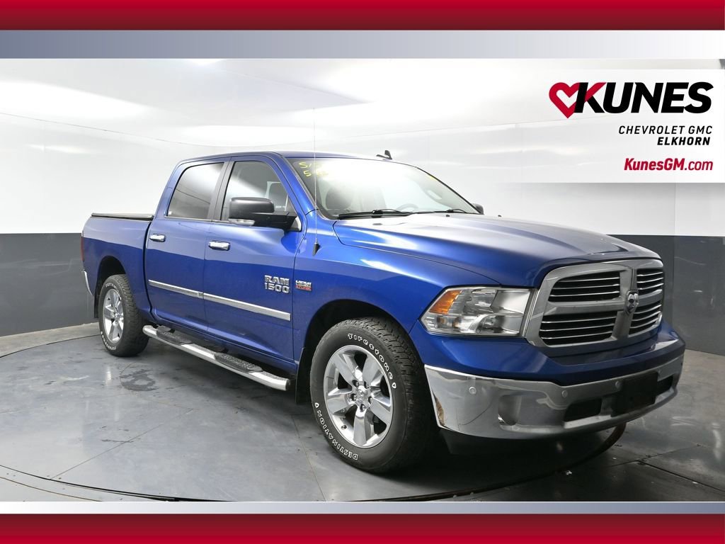 2016 RAM 1500 Big Horn 4x4 Crew Cab 5'7's photo