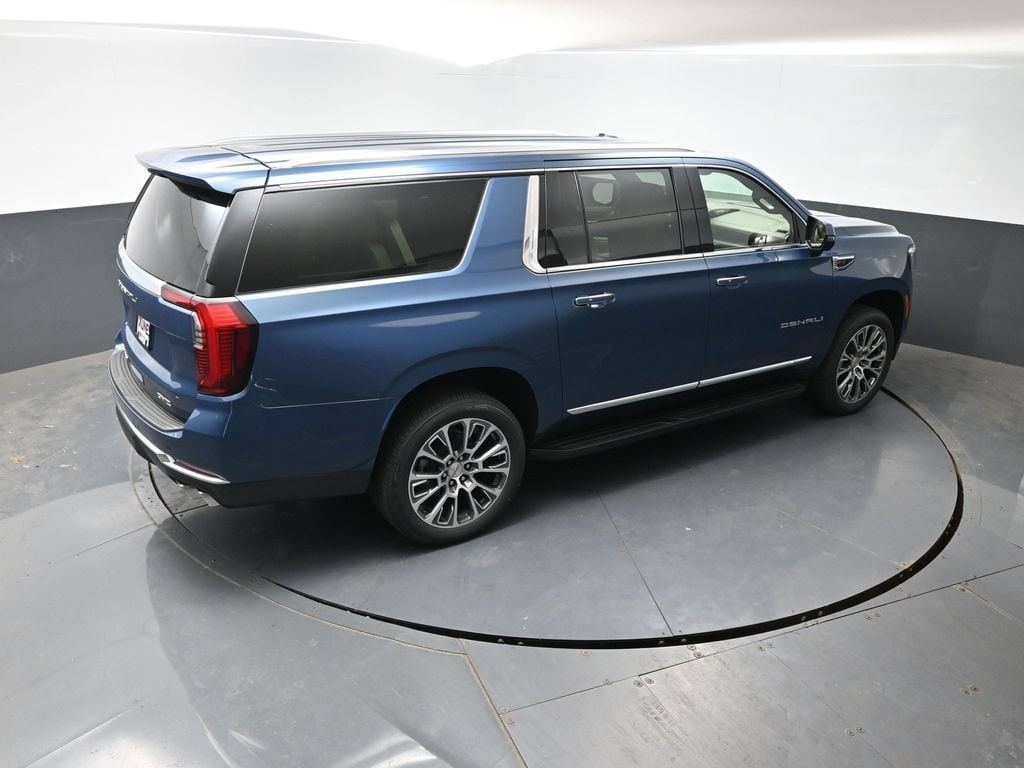 2026 GMC Yukon XL Denali - Photo 41