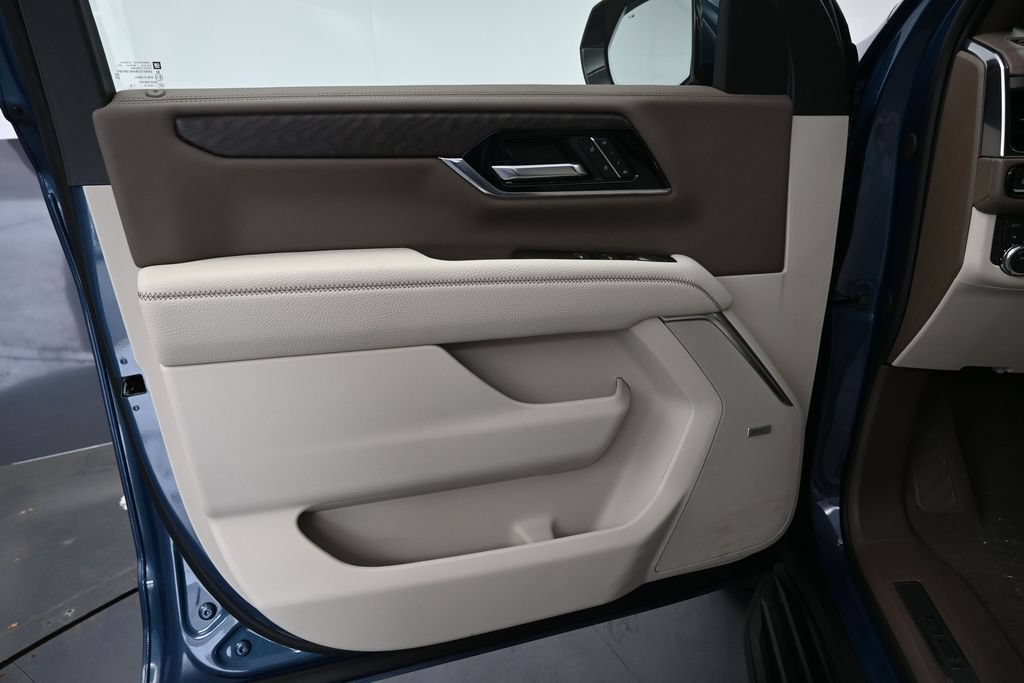 2026 GMC Yukon XL Denali - Photo 20