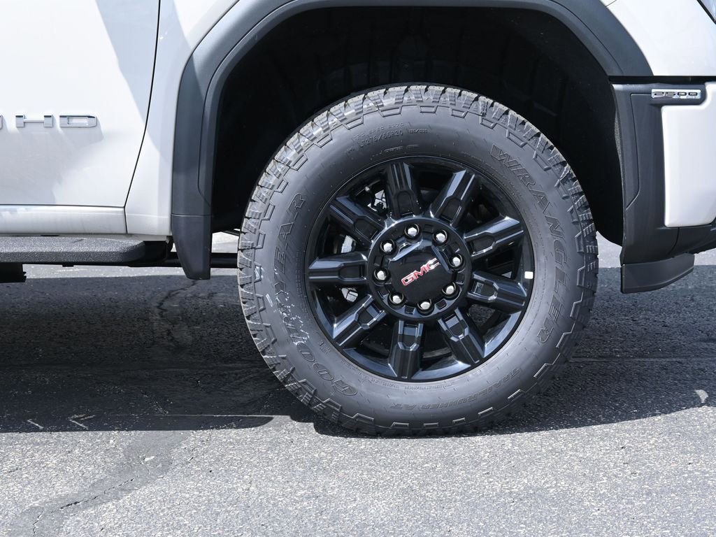 2026 GMC Sierra 2500HD AT4 - Photo 14
