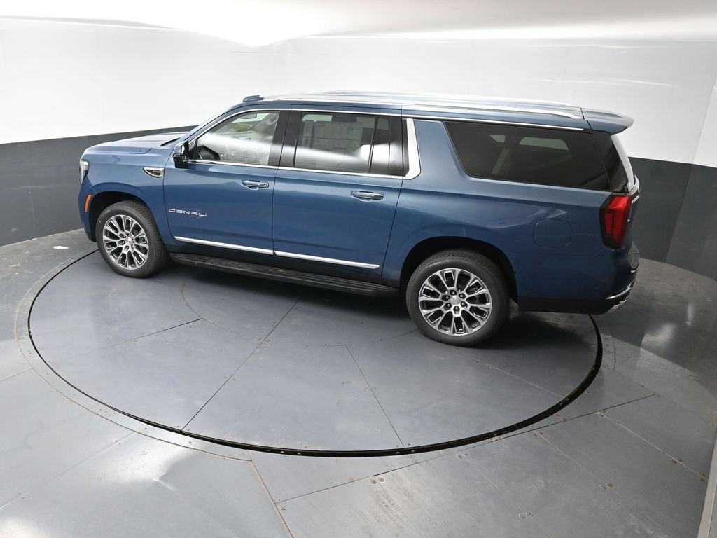 2026 GMC Yukon XL Denali - Photo 46