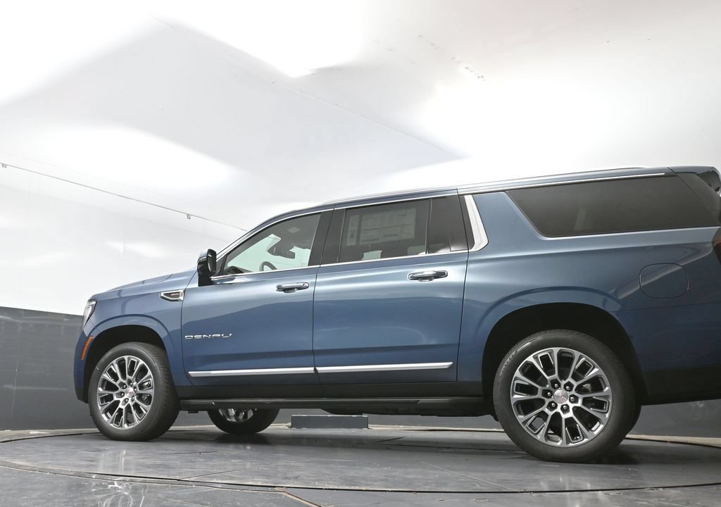 2026 GMC Yukon XL Denali - Photo 54