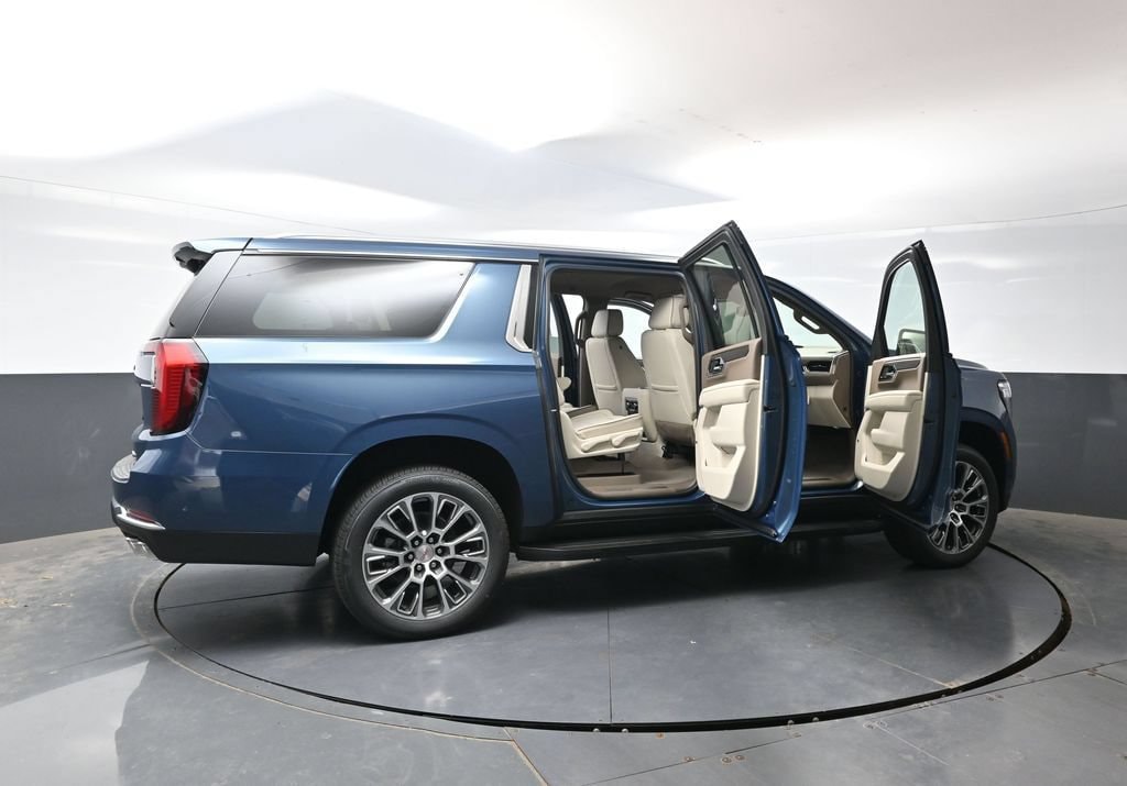 2026 GMC Yukon XL Denali - Photo 57