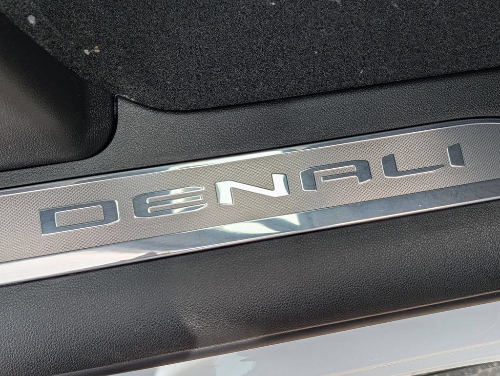 2026 GMC Sierra 3500HD Denali - Photo 25