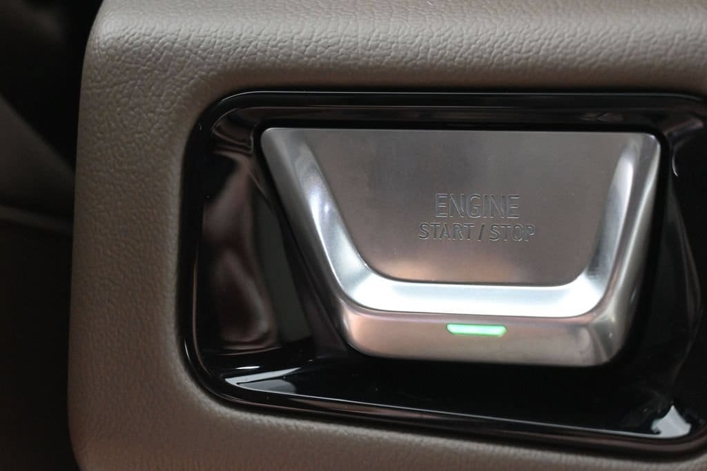 2026 GMC Yukon XL Denali - Photo 25
