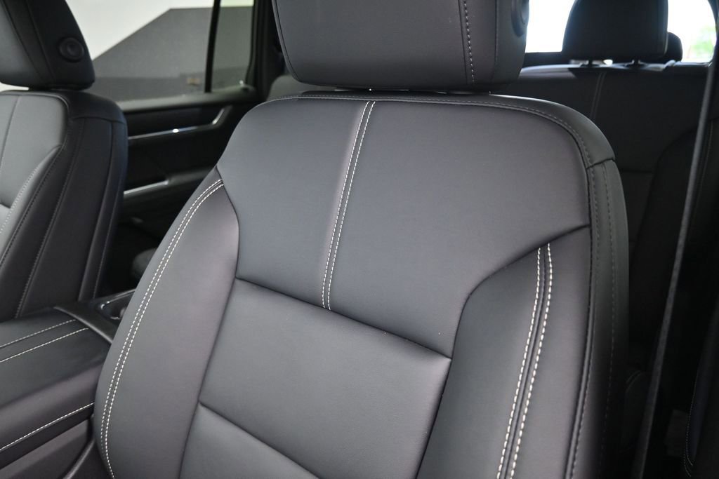 2026 GMC Acadia Elevation - Photo 18