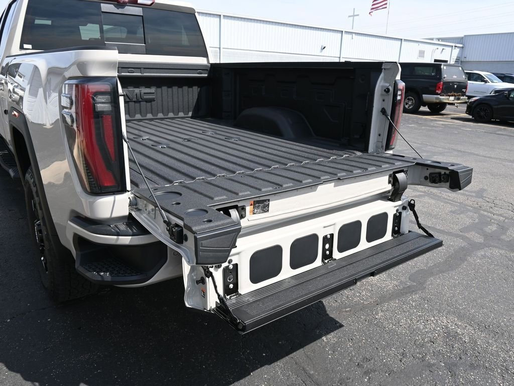 2026 GMC Sierra 2500HD AT4 - Photo 19